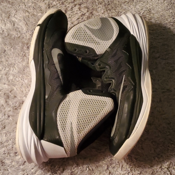 Mens Nike Duel Fusion basketball shoes size 8 - Picture 3 of 7